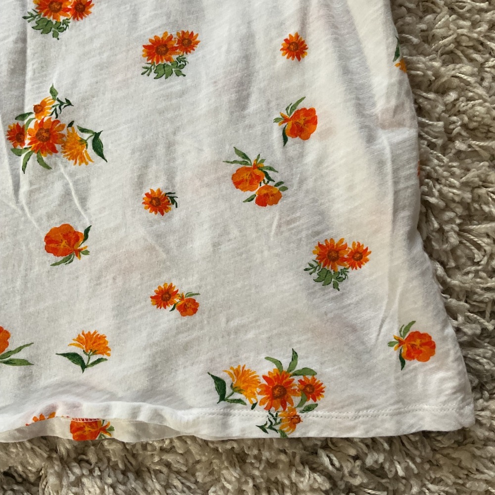 Old Navy EveryWear V-Neck Floral T-Shirt White Orange Yellow Size L - Picture 9 of 13